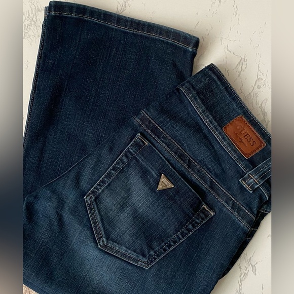 🌸 Guess jeans, 2 pairs, US size 26 - Picture 2 of 9